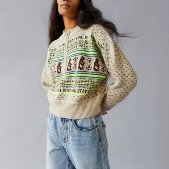 Urban Outfitters 1/2 Zip sweater - Picture 2 of 7
